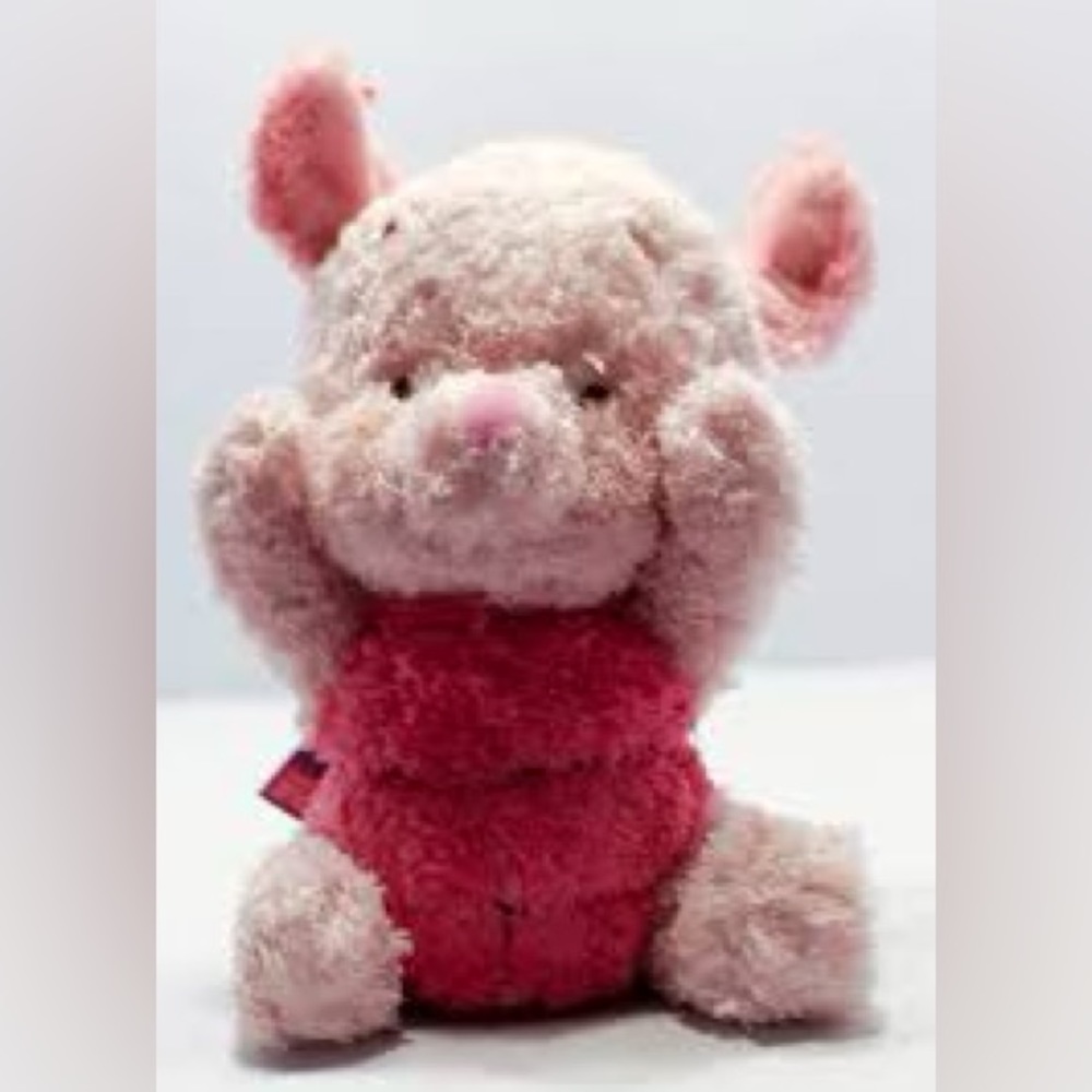 **ISOOOOOO** Gund Disney Baby Piglet Rattle - Picture 2 of 2